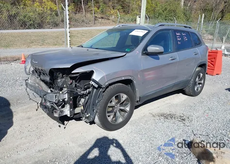 2020 Jeep Cherokee Latitude Fwd из США, поврежденный, VIN 1C4PJLCB1LD571536